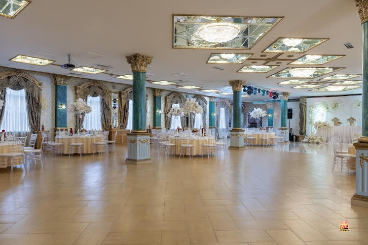 Изумрудный зал  в «Весенний дворец» фотография №2