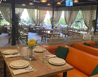  ресторан Амакс