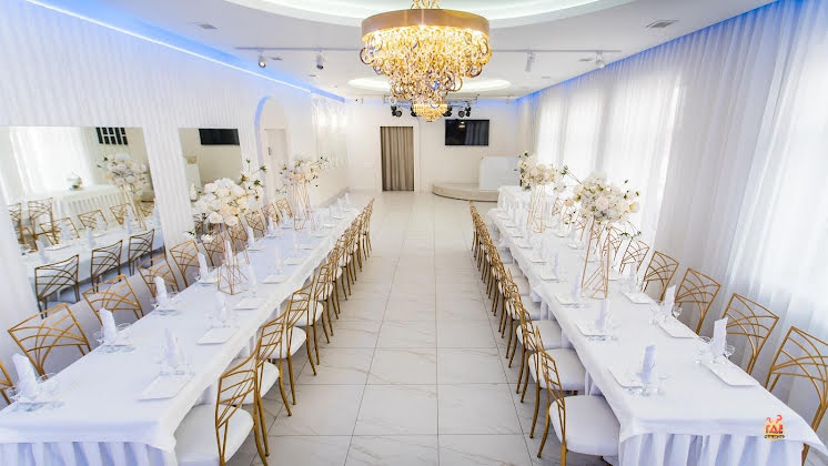 Зал на 65 человек  в «Астория» фотография №13