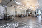 Mer Hall в «Mer Hall»