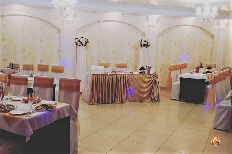 Белый зал в «Медведица» фотография №3