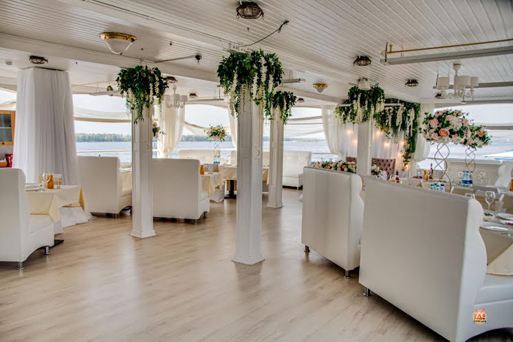 Зал «Белый» в «Белуга на Волге» фотография №15