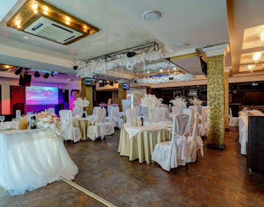 Корпоратив в Буржуй