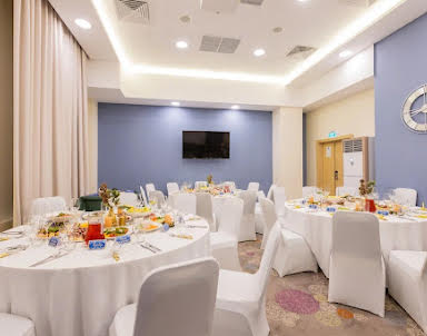  ресторан Nesterov Plaza