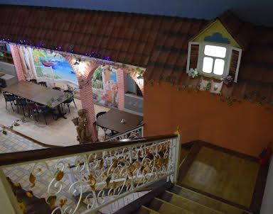  ресторан Шато Леон