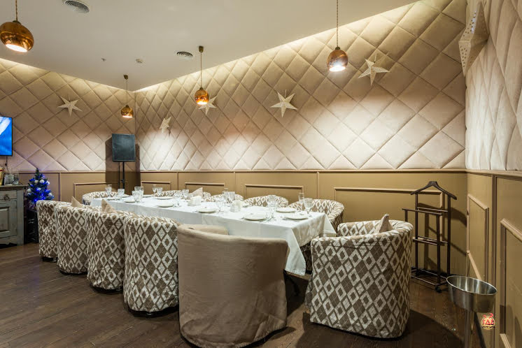 Малый караоке-зал в «Сытый лось в Медведково» фотография №1