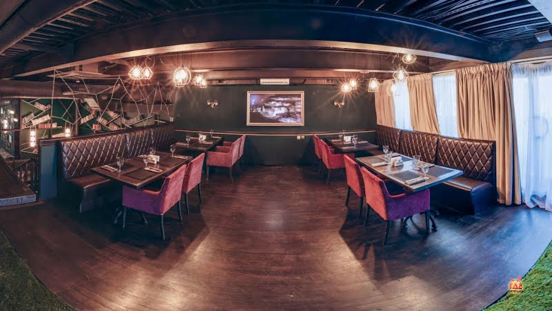 Сытый лось на Люблинской фотография №4