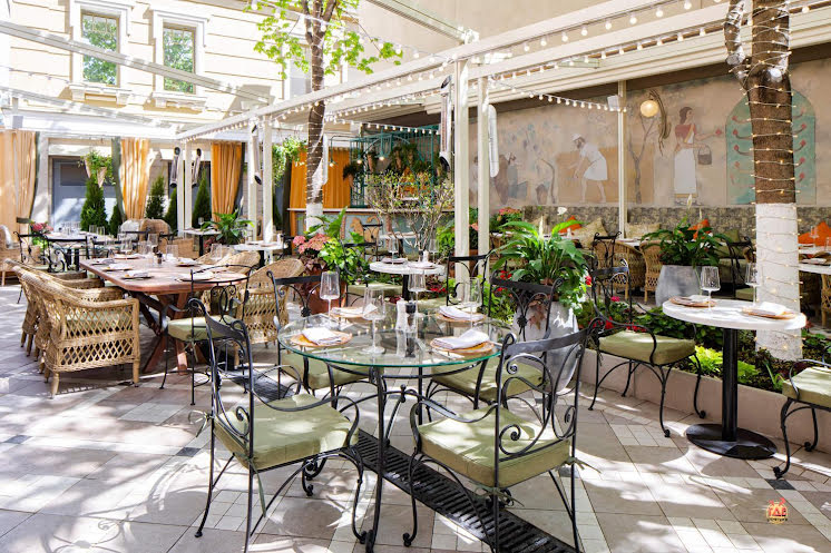 Летняя терраса в «Ткемали» фотография №11