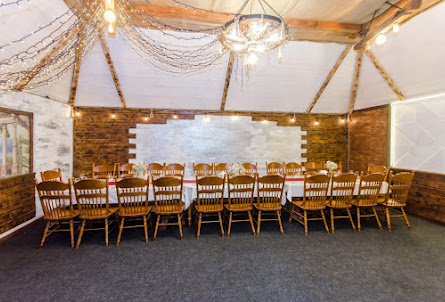 «Белый» зал в Беседки