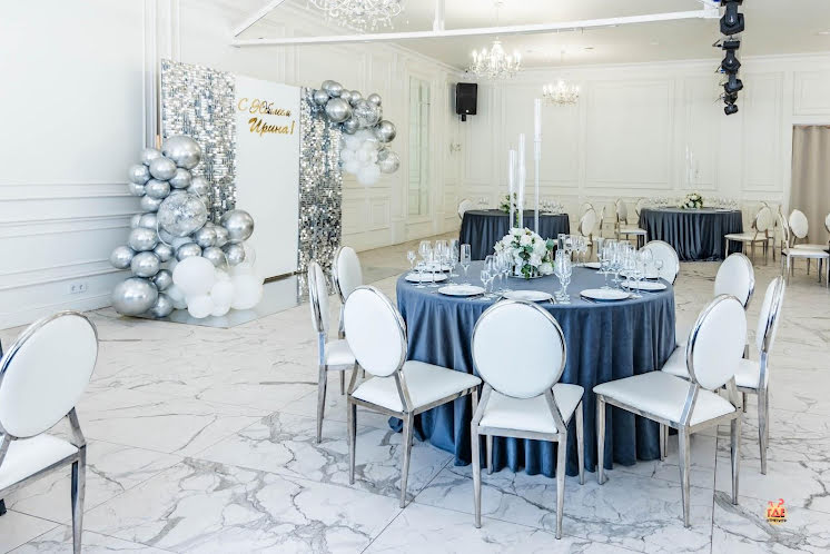 Зал «Лев Толстой» в «Еда и Миръ» фотография №16