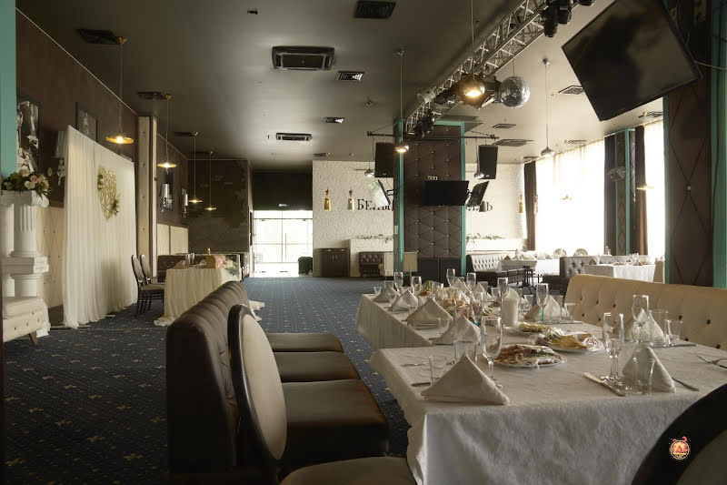 Белый рояль фотография №1