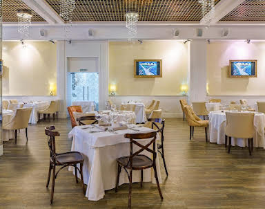  ресторан Репинский курорт