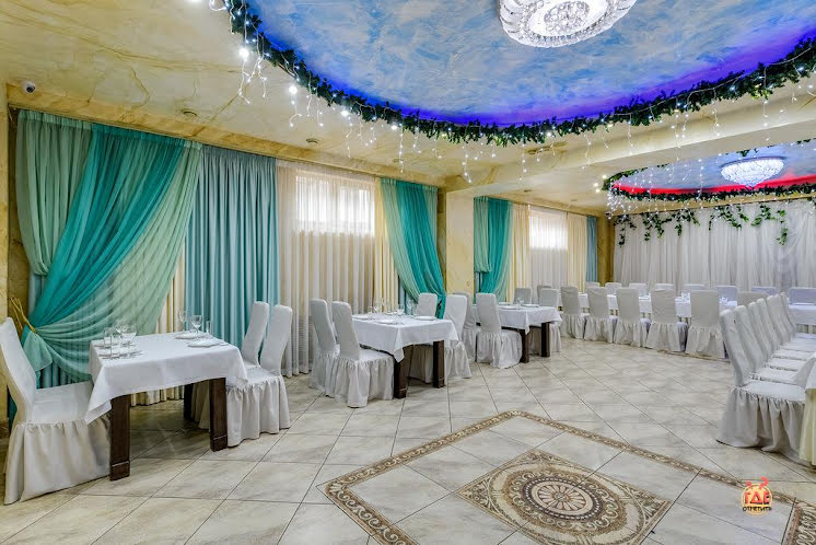 Основной зал в «Сюник» фотография №7