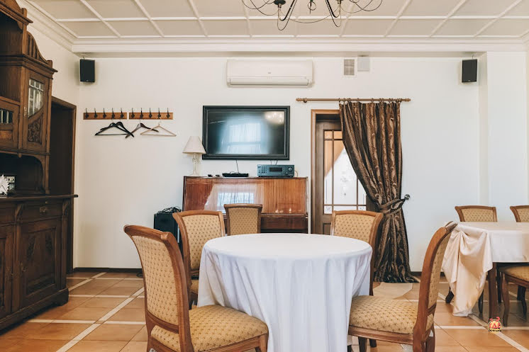 Малый зал в «Green Hotel» фотография №6