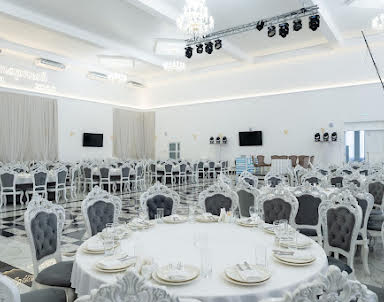 Новый год в Чистые пруды