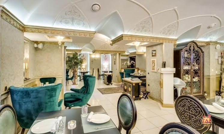 Большой зал в «Времена Года» фотография №2