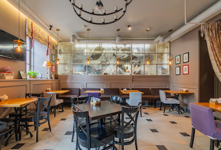 Малый зал в Малый зал