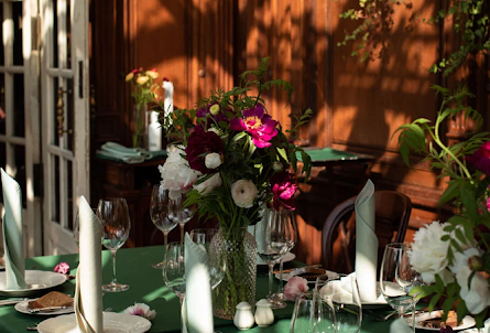 Зал «Оранжерея» в Зал «Библиотека»