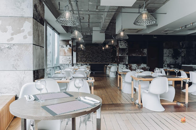 Зал "Большой" в «KorovaBar» фотография №2