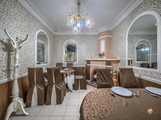 Зал ресторана в «Яр» фотография №3