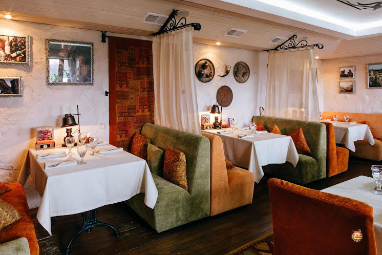 Барный зал в «Мацони на Луначарского» фотография №1