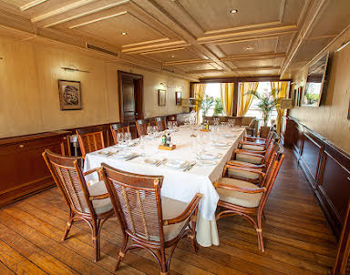  ресторан Yacht Event