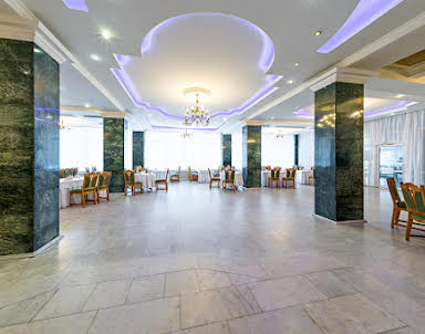  ресторан Наместник