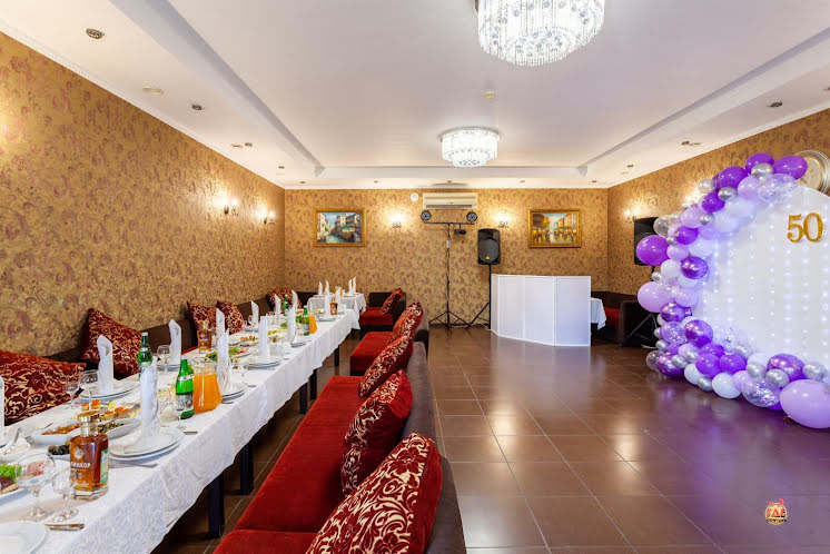 Каминный зал в «Тонакан» фотография №2