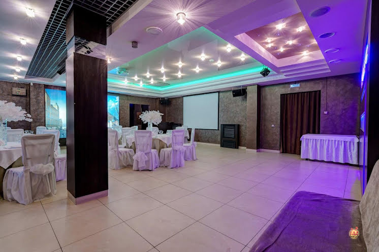 Малый зал в «Буржуй» фотография №4