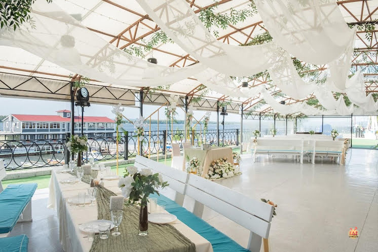 Терраса  в «Белуга на Волге» фотография №1