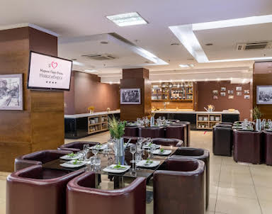  ресторан Marins Park Hotel Novosibirsk