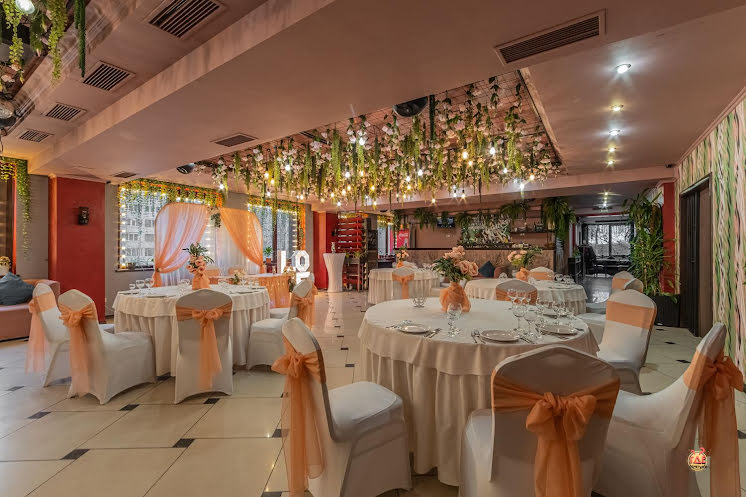 Основной зал в «Наш» фотография №10