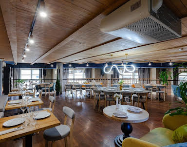  ресторан Food Embassy