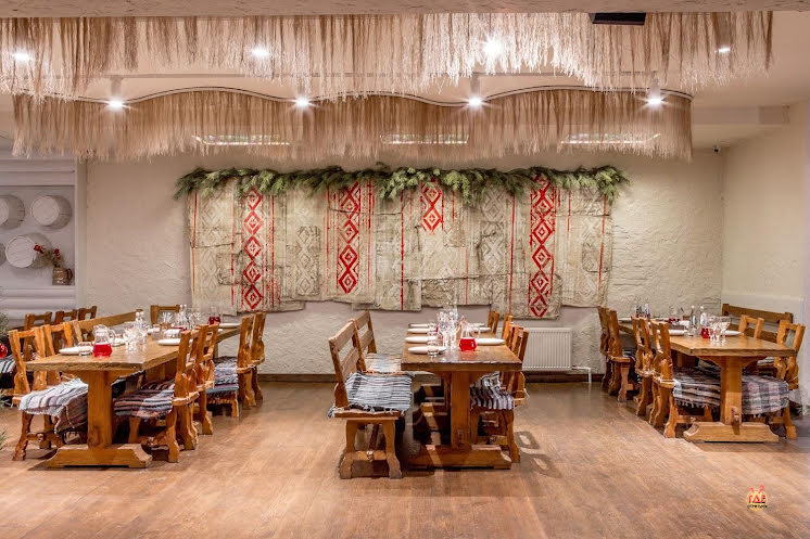 Основной зал в «Шницель» фотография № 1