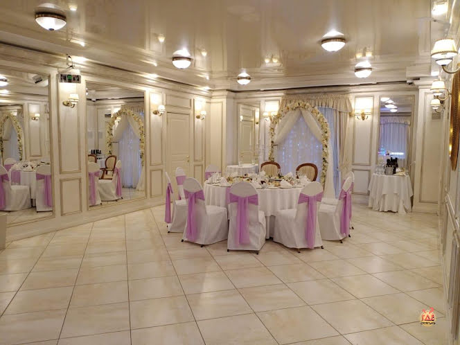 Зал «Зеркальный»  в «Праздник» фотография №7