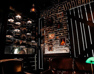  ресторан Tangiers Lounge