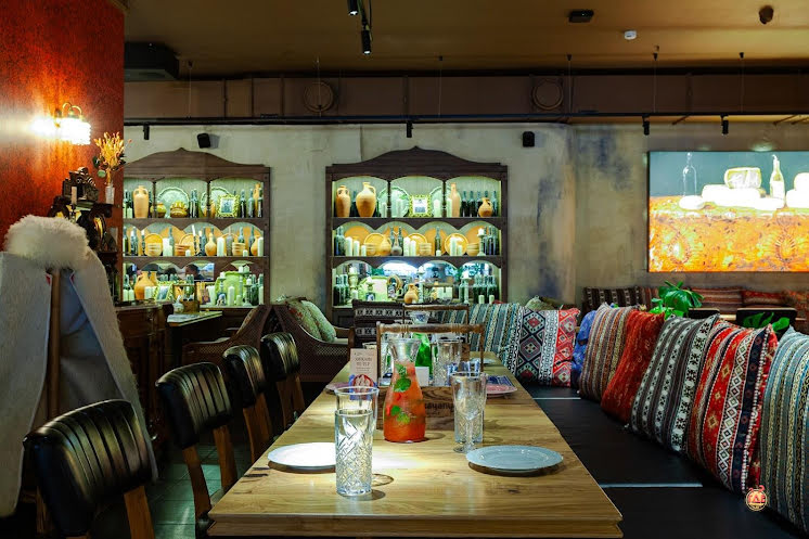 Зал ресторана  в «Хачапури Марико» фотография №10