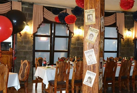 Зал  «Красный» в Зал «Нижний»