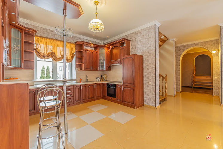 Коттедж с банкетным залом на 30 человек в «Ропшинская Рапсодия» фотография №11