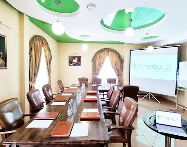  ресторан Emerald