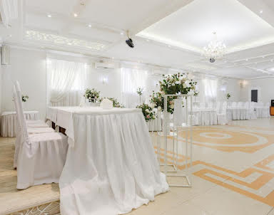  ресторан Делис