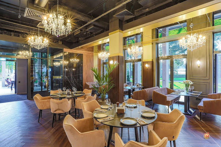 Основной зал в «The Villa» фотография №5