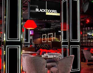  ресторан BlackDoors