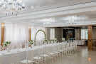 Большой зал в «Щербет на Менделеева»