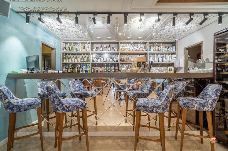 Основной зал  в «Brosko» фотография №12