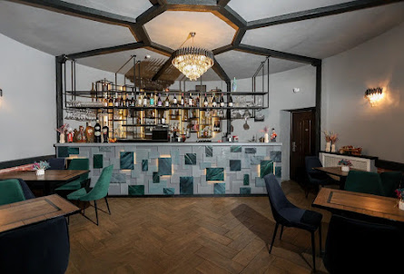 Зал №5 в Зал №5