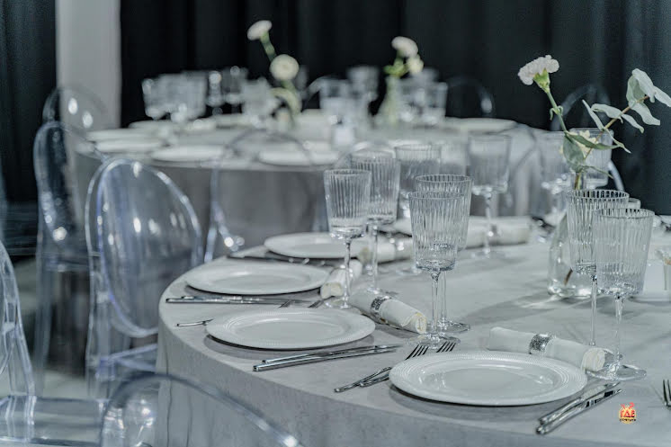 Зал на 1 этаже в «Amore House» фотография №3