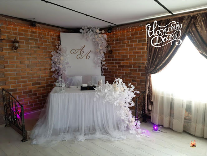 Основной банкетный зал в «РестПарк Камин» фотография №6