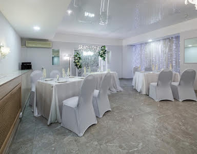  ресторан Октябрьская