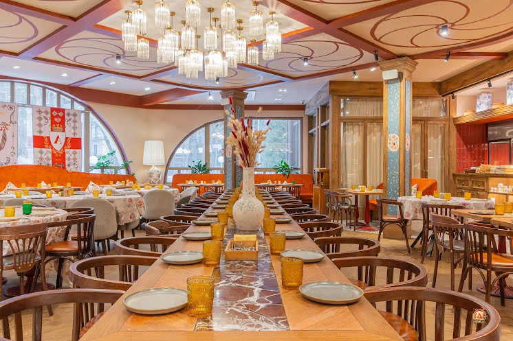 Основной зал в «Askaneli» фотография №11